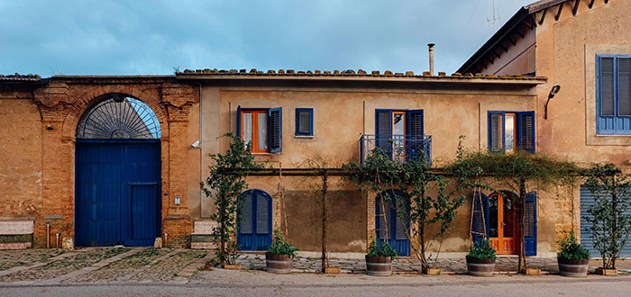 Case Vecchie, the traditional 19th century villa